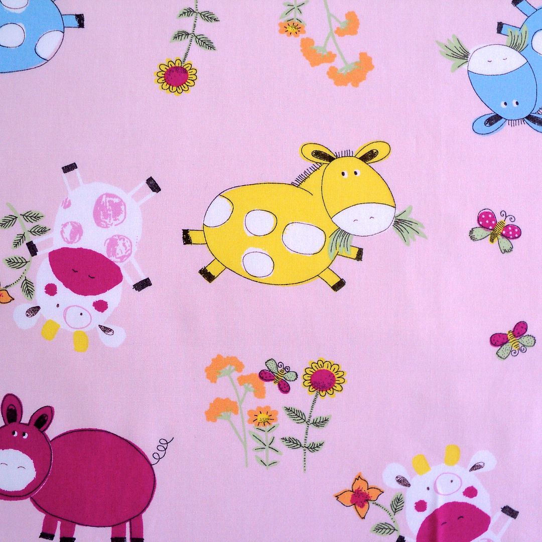 CHILDRENS NURSERY ANIMAL PRINTS 100 COTTON FABRIC baby boy girl white