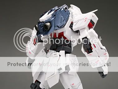 Bandai 1/144 Super HCM Pro RX 0 Unicorn Gundam UC  